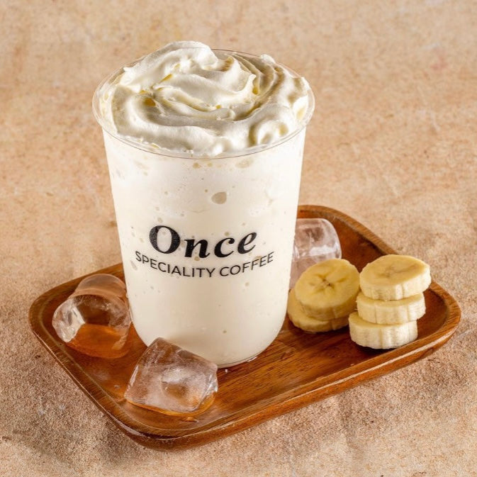 BANANA MILKSHAKE